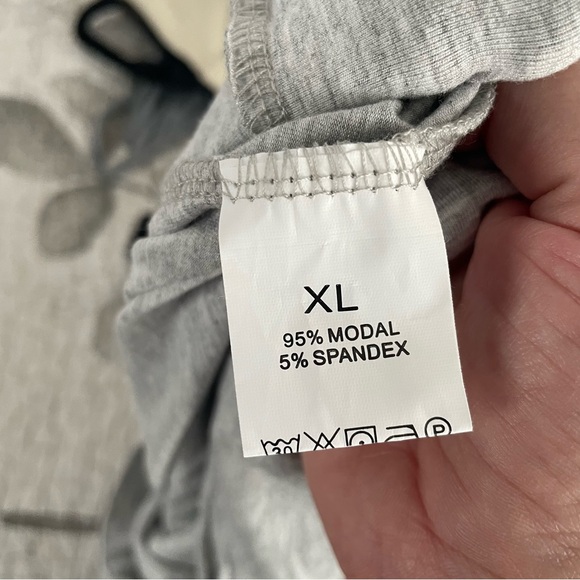 WOMEN’S Two Piece Lounge Set Grey Foldover Flare XL NWOT - Picture 9 of 9